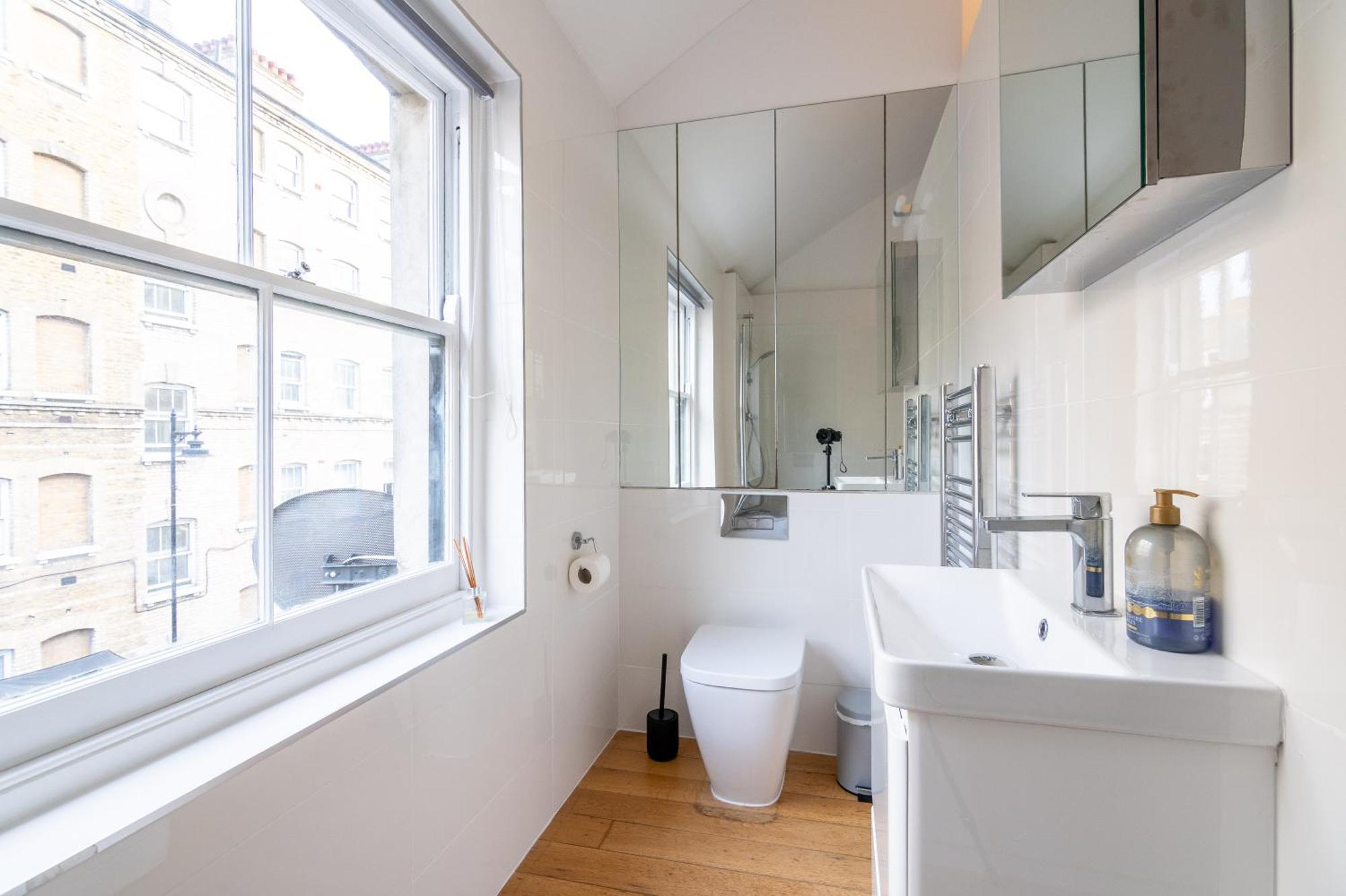 The Deluxe Barbican Duplex Лондон Екстер'єр фото