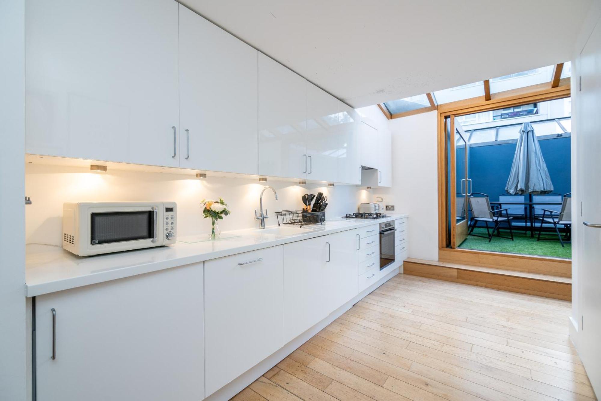The Deluxe Barbican Duplex Лондон Екстер'єр фото