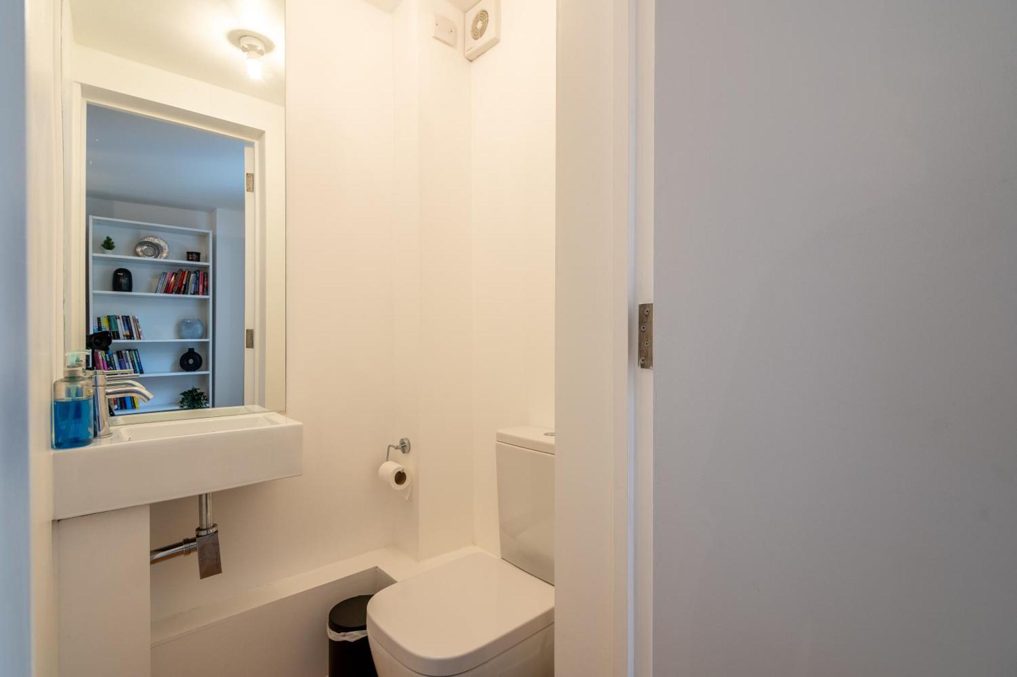 The Deluxe Barbican Duplex Лондон Екстер'єр фото
