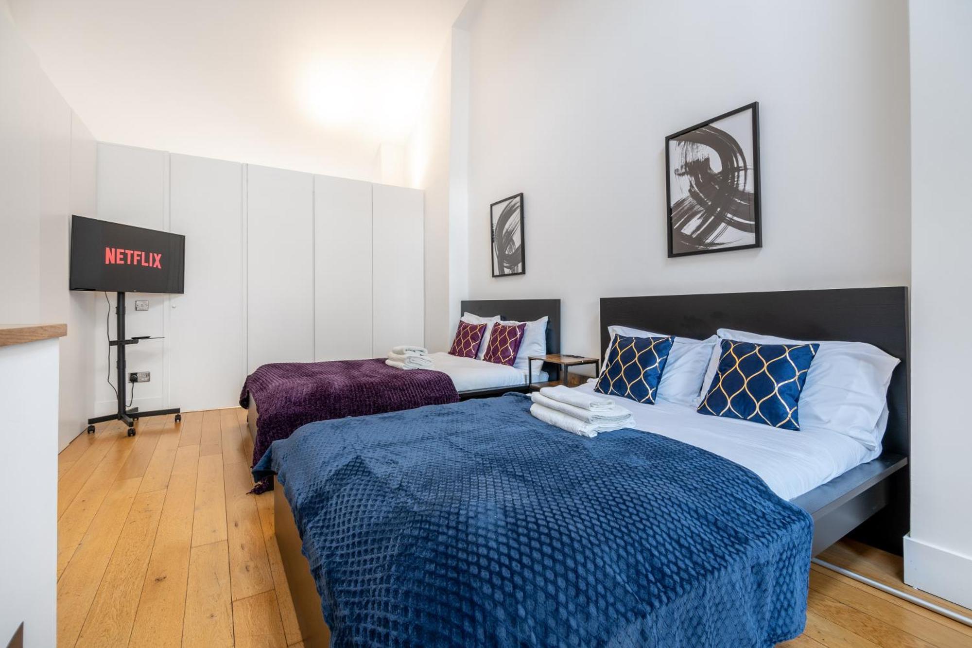 The Deluxe Barbican Duplex Лондон Екстер'єр фото